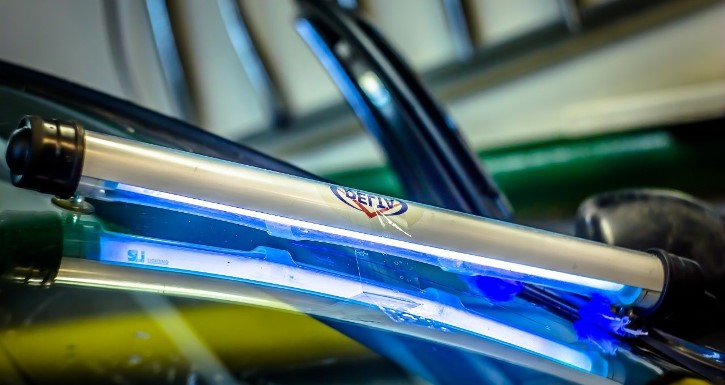 Ультрофиолетовая лампа для ремонта стекла автомобилей